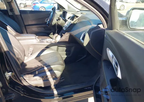 2017 Chevrolet Equinox Premier из США, поврежденный, VIN 2GNALDEK9H6202701